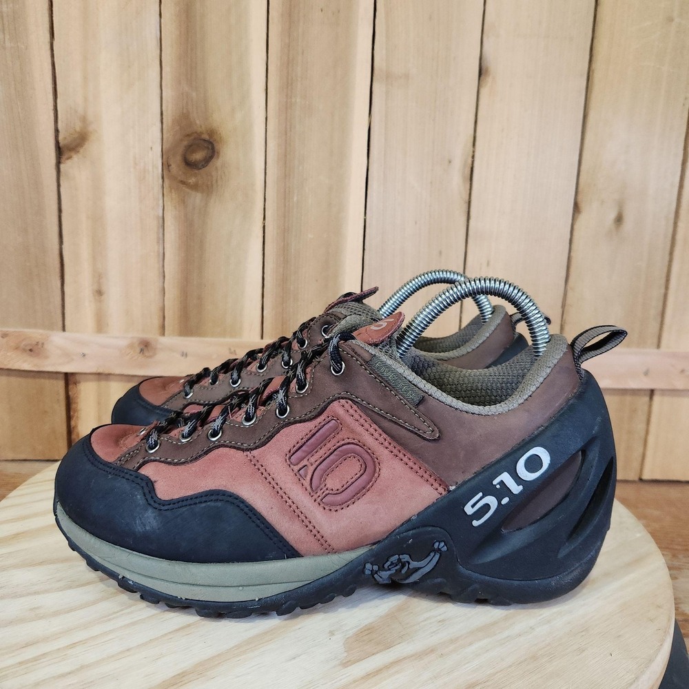 Five Ten Camp Four Shoes Womens 9 Brown Trail Approach Hiking Walking Sneakers